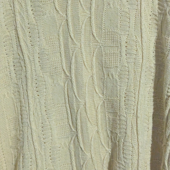 Yellow Cable Knit Sweater - Picture 5 of 12